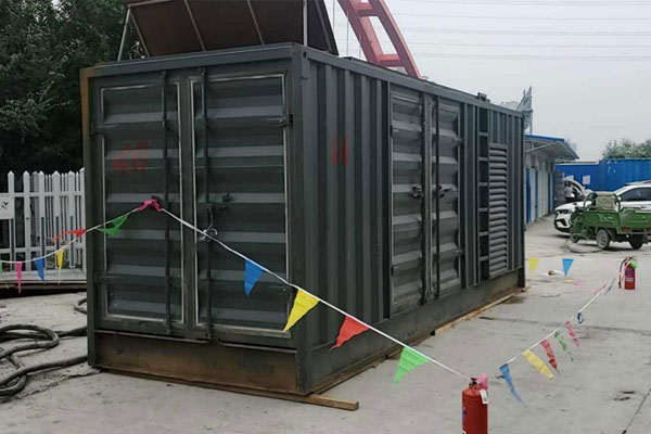 成武发电机租赁空气滤清器多久更换一次?